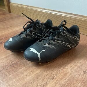 Youth Puma Soccer Cleats